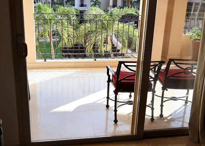 Gorgeous In Cabo With Ocean And Lands End View, Private Swimmable Beach, Pools, Sleeps 8 4*