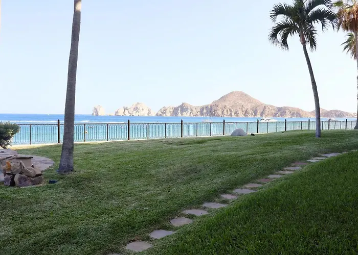 Gorgeous In Cabo With Ocean And Lands End View, Private Swimmable Beach, Pools, Sleeps 8 Cabo San Lucas