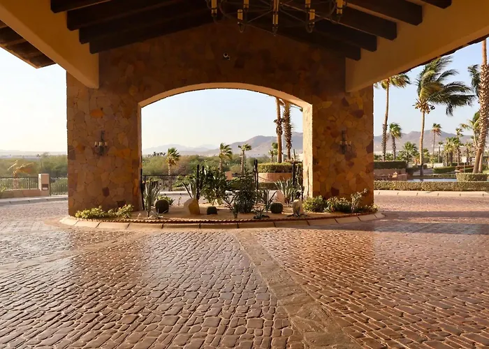 Gorgeous In Cabo With Ocean And Lands End View, Private Swimmable Beach, Pools, Sleeps 8