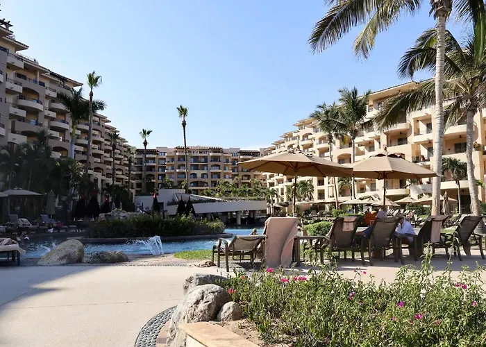 Gorgeous In Cabo With Ocean And Lands End View, Private Swimmable Beach, Pools, Sleeps 8 Aparthotel