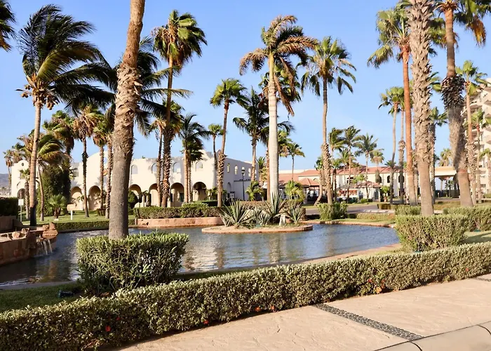 Aparthotel Gorgeous In Cabo With Ocean And Lands End View, Private Swimmable Beach, Pools, Sleeps 8 4*