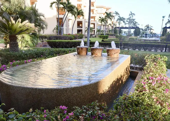 Gorgeous In Cabo With Ocean And Lands End View, Private Swimmable Beach, Pools, Sleeps 8 4*