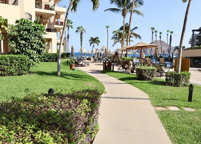 Gorgeous In Cabo With Ocean And Lands End View, Private Swimmable Beach, Pools, Sleeps 8 4* Cabo San Lucas