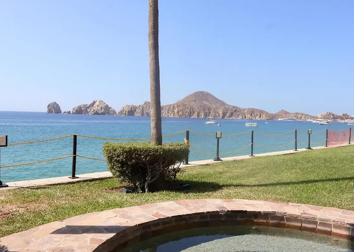 Gorgeous In Cabo With Ocean And Lands End View, Private Swimmable Beach, Pools, Sleeps 8