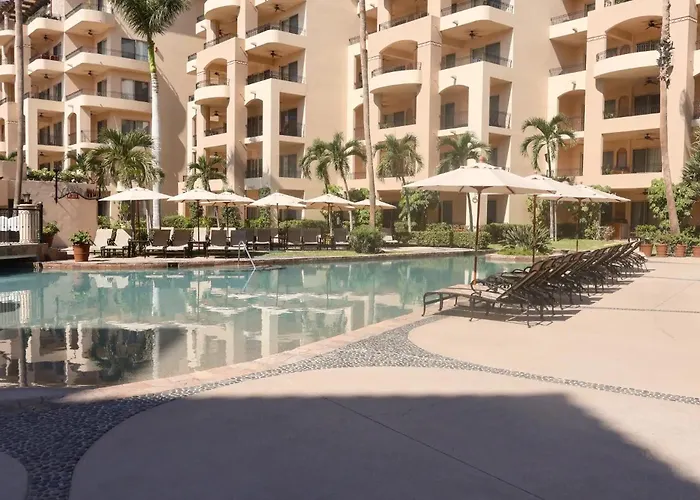 Aparthotel Gorgeous In Cabo With Ocean And Lands End View, Private Swimmable Beach, Pools, Sleeps 8 Cabo San Lucas