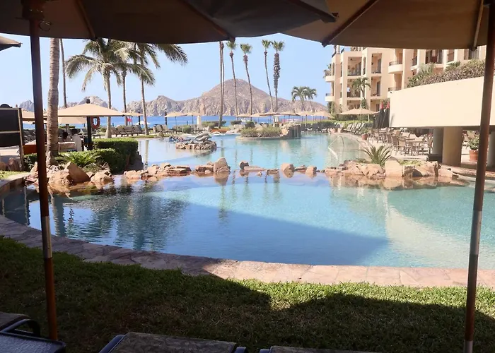 Gorgeous In Cabo With Ocean And Lands End View, Private Swimmable Beach, Pools, Sleeps 8 Cabo San Lucas