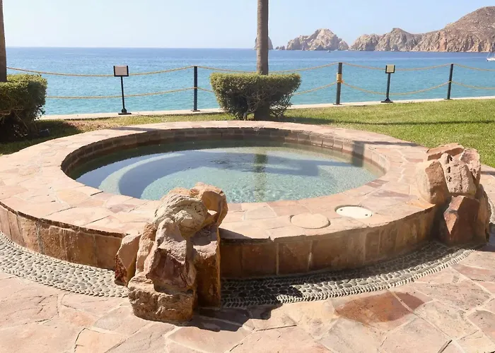 Gorgeous In Cabo With Ocean And Lands End View, Private Swimmable Beach, Pools, Sleeps 8 Aparthotel